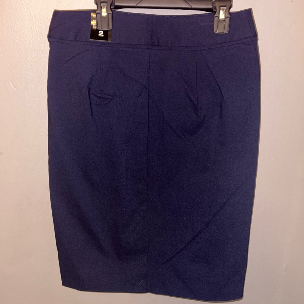 The Limited Navy Blue Pencil Skirt NWT - Picture 2 of 9